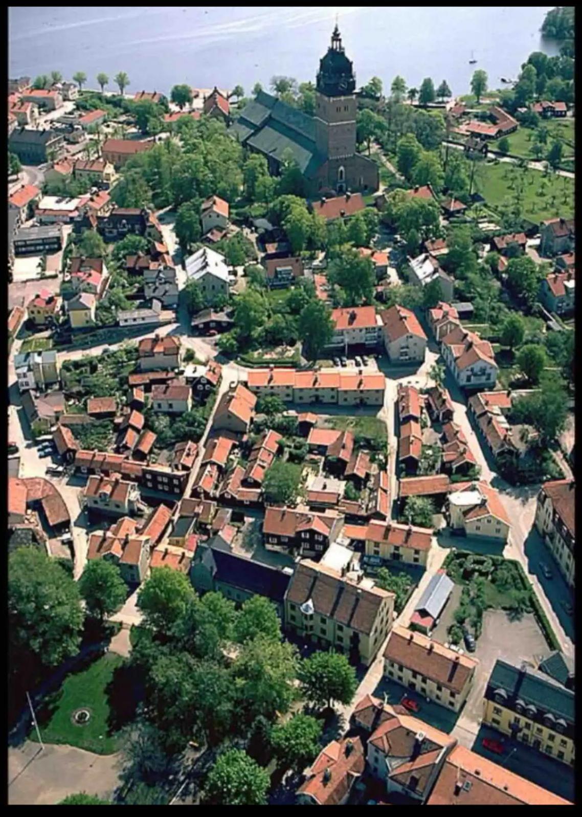 Appartamento Historical Idyll From The 17Th Century Strängnäs Esterno foto